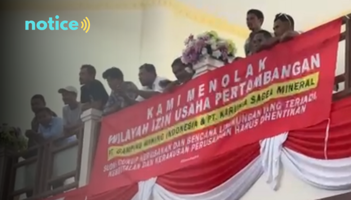 Spanduk Tolak Tambang Membentang Dalam Acara Pelantikan DPRD Halmahera Tengah