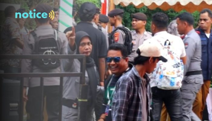 Take Ricuh Sesama Staf, Petugas KPU Maluku Utara Hadang Jurnalis