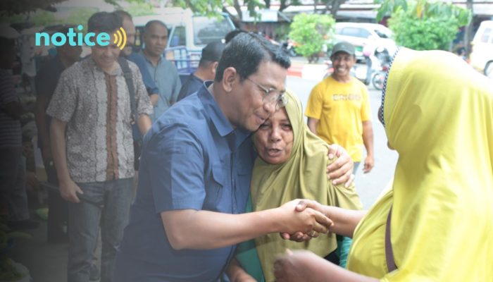 Moment Blusukan, Calon Walikota Tidore ini Disambut Hangat Pedagang Pasar